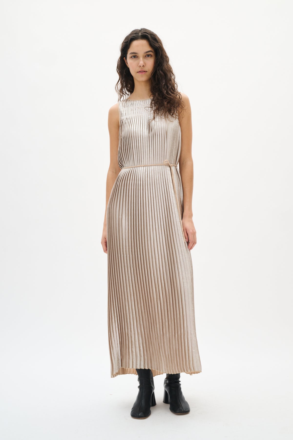 InWear laskostettu midimekko